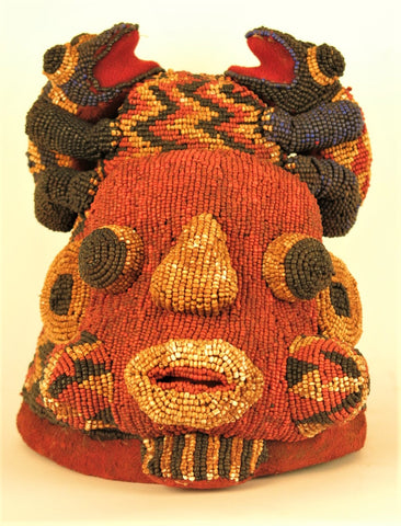 Bamelike Beaded Headdress with Two Frogs